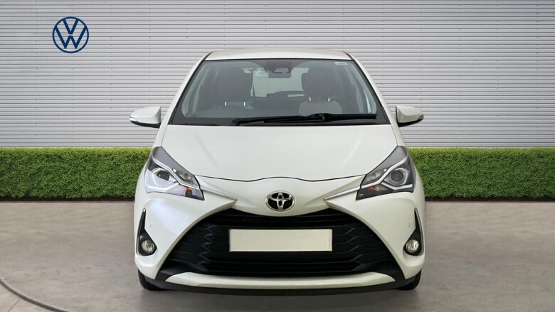 Toyota Yaris 1.5 VVT-i Icon Tech 5dr Petrol Hatchback